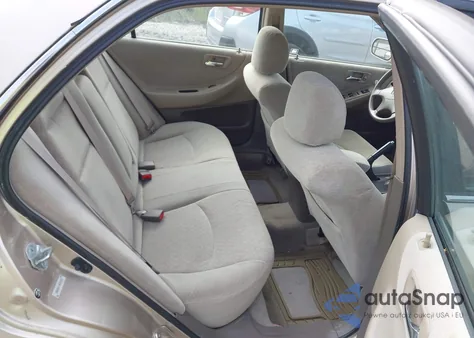 2001 Honda Accord 2.3 Lx from USA, damaged, VIN 1HGCG66511A105271